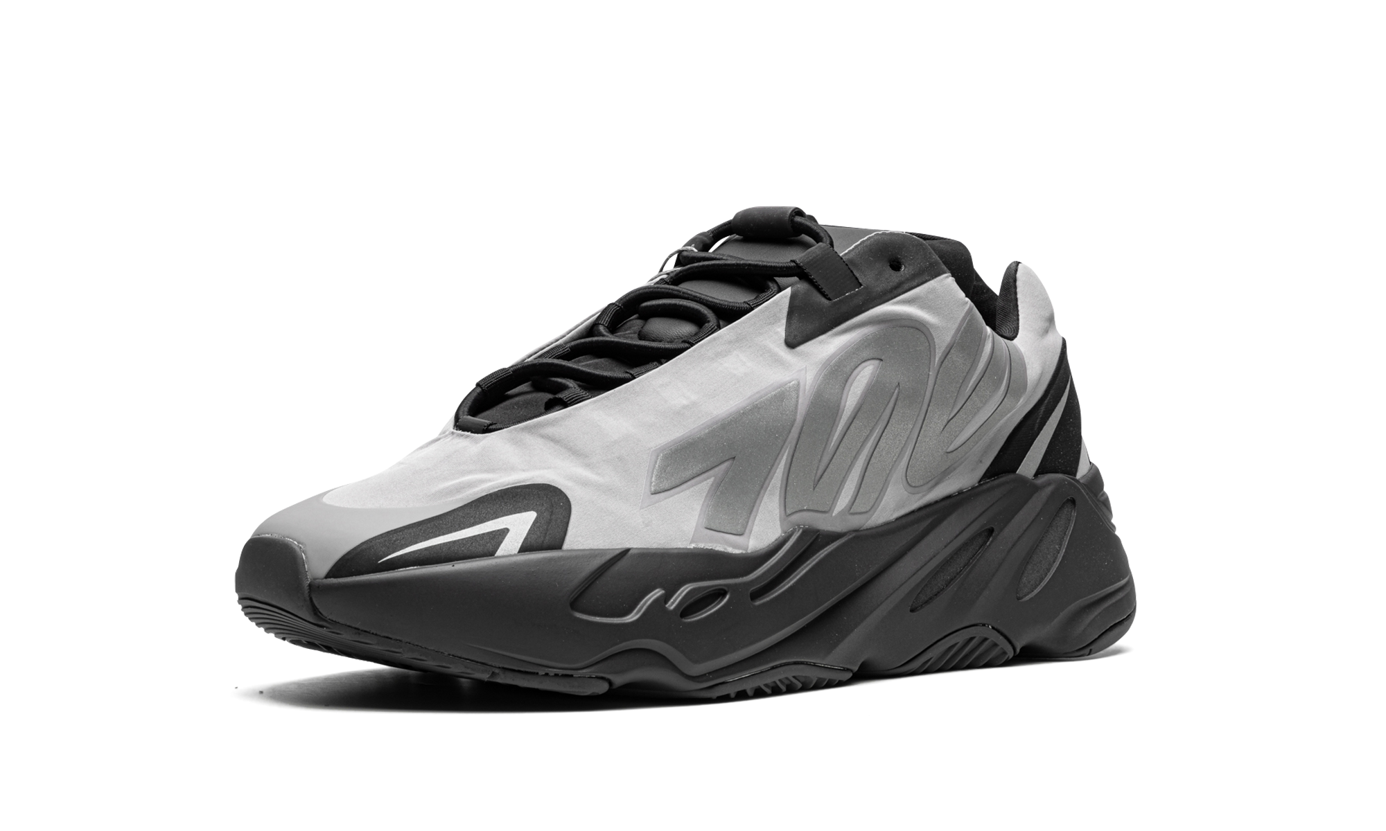 Yeezy 700 MNVN "Metallic"