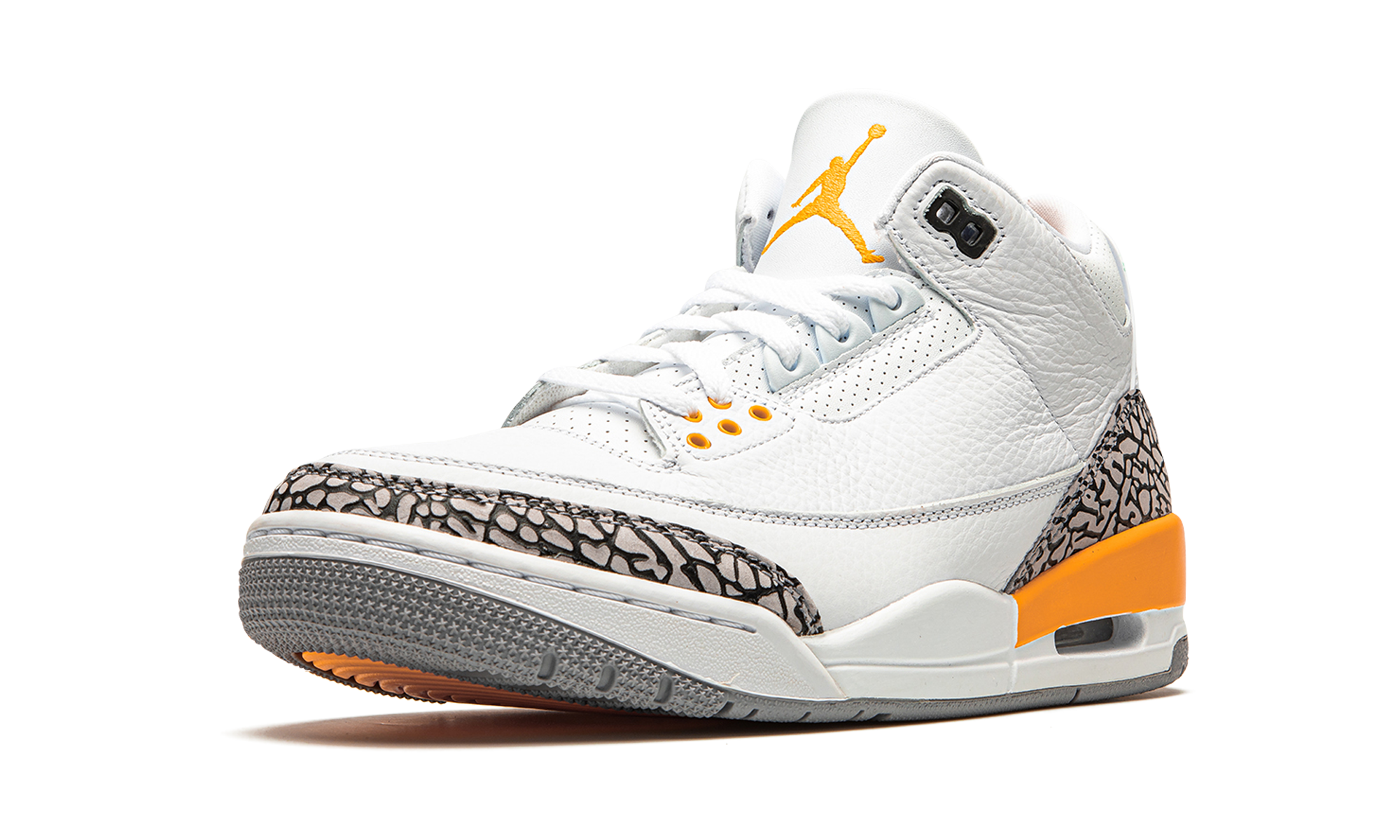AIR JORDAN 3 RETRO MUJER “Naranja Láser”