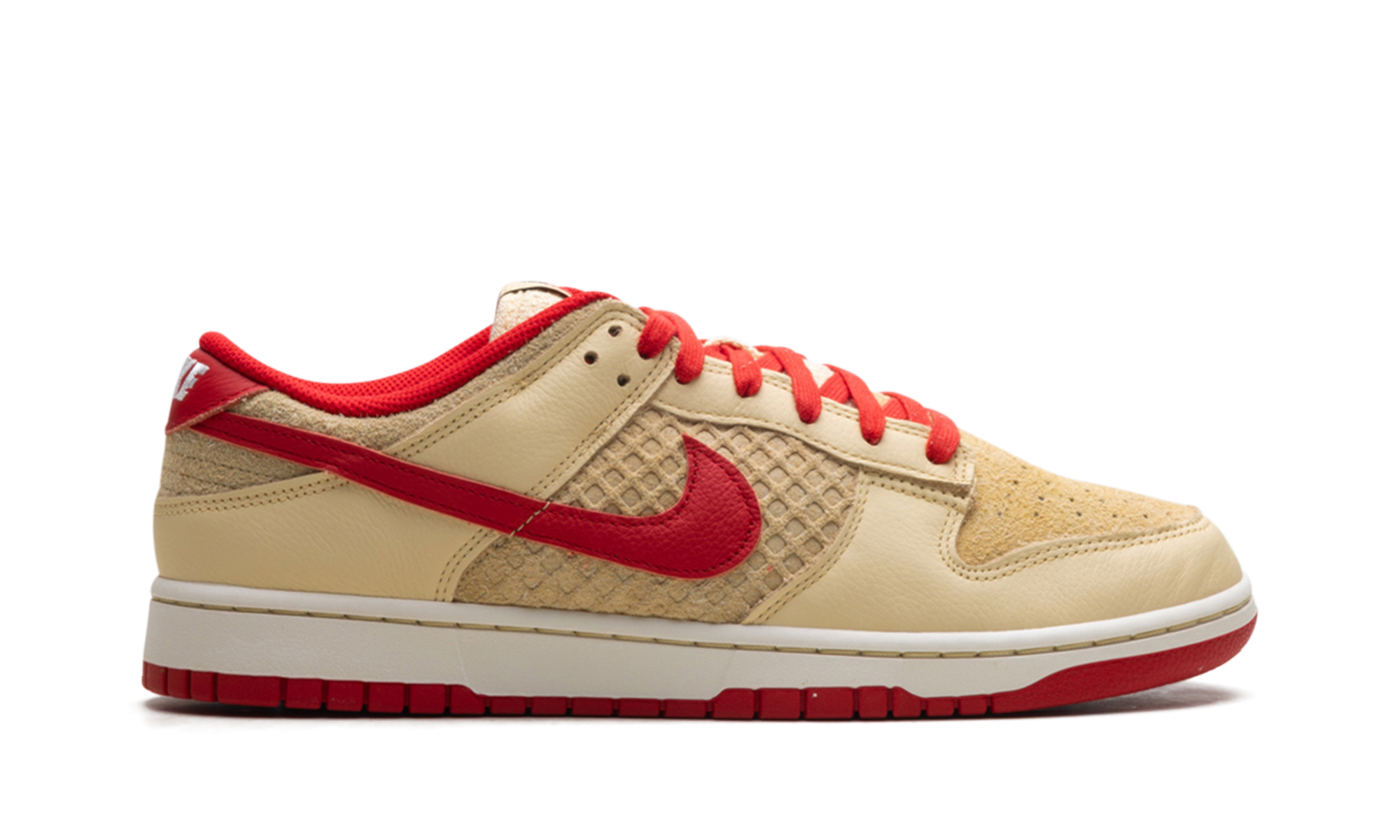 Dunk Low "STRAWBERRY WAFFLE"