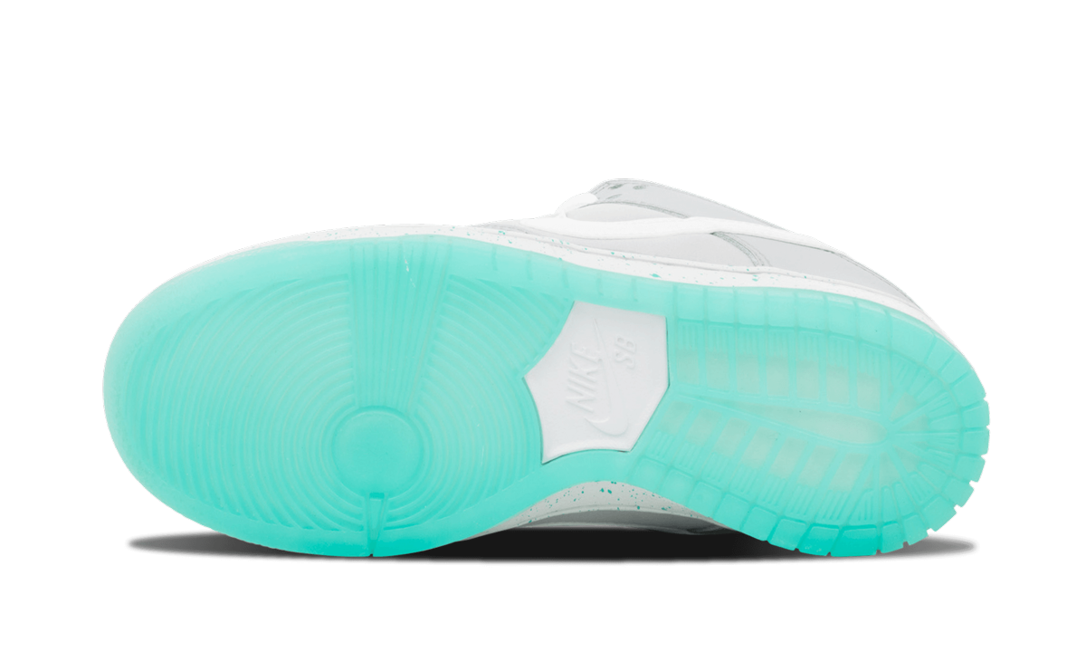 SB Dunk Low Premium “Marty McFly”