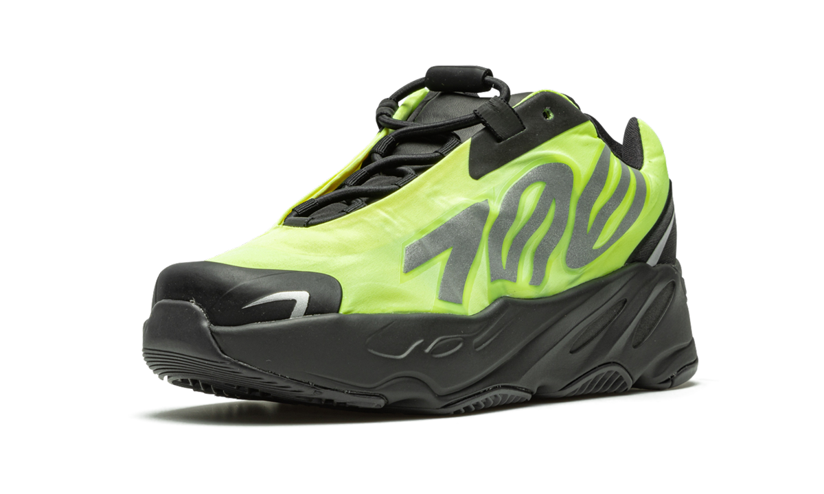 Yeezy Boost 700 MNVN KIDS "Phosphor"