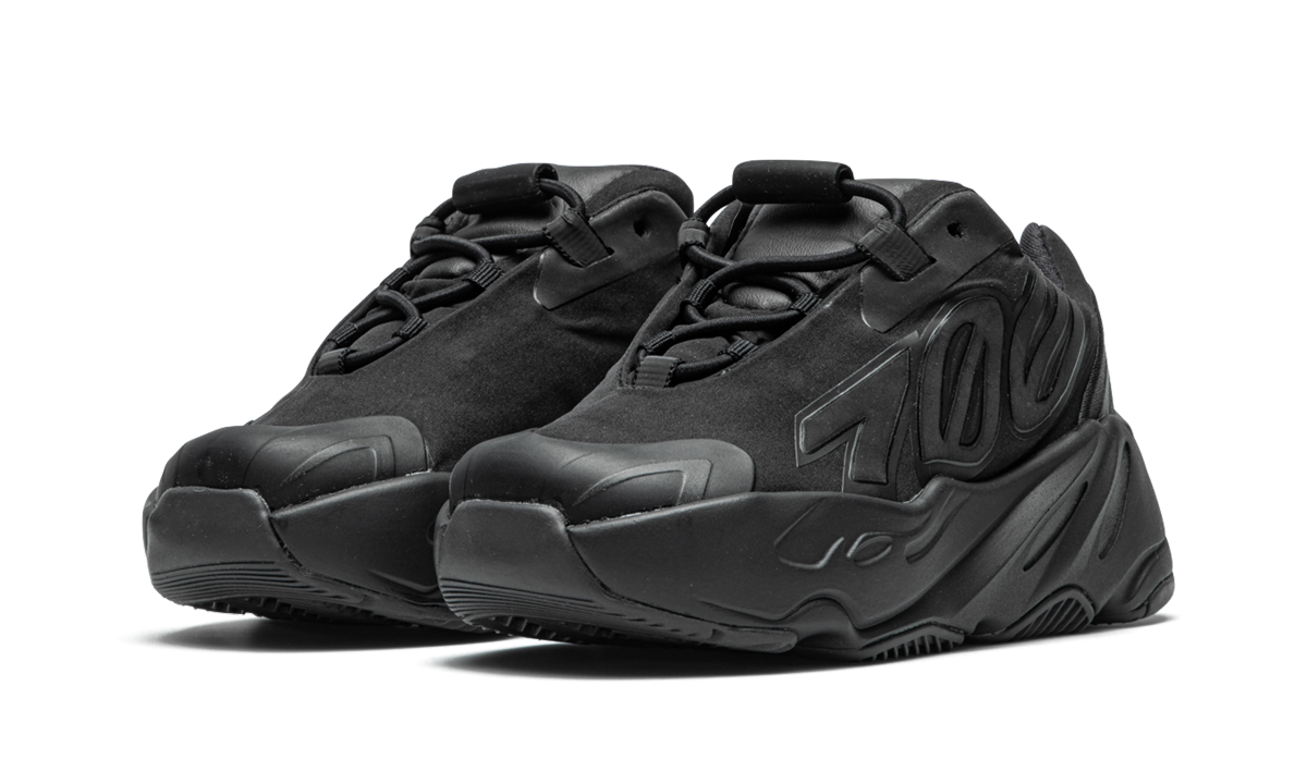 Yeezy Boost 700 MNVN Infant "Triple Black"