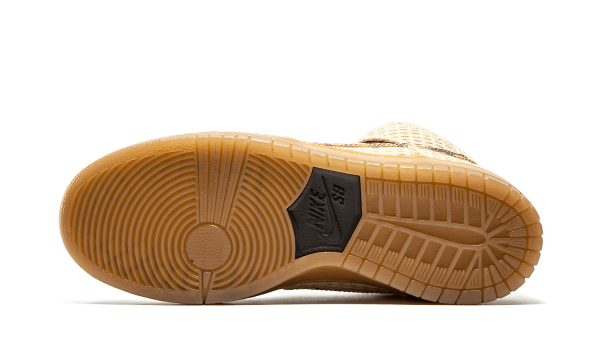 SB Dunk High Premium "Chicken n Waffles"
