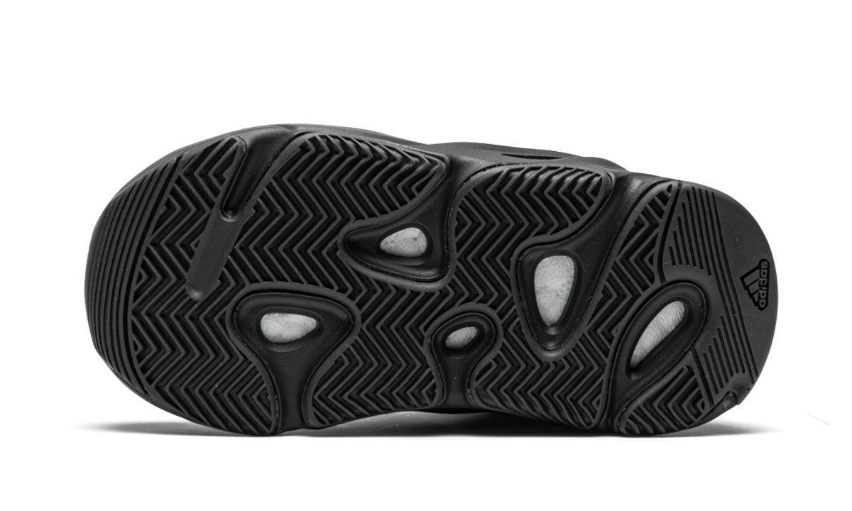 Yeezy Boost 700 MNVN Infant "Triple Black"