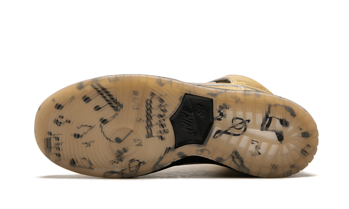 SB Dunk High QS "Humedad - Trompeta"