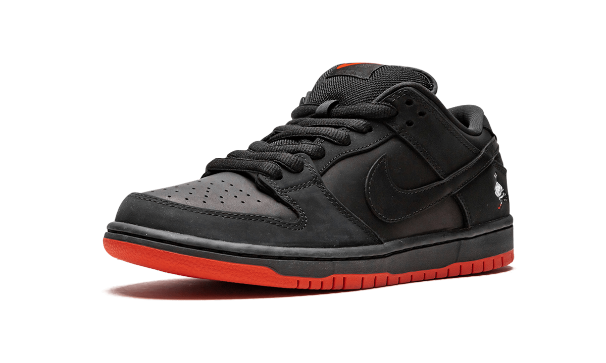 SB Dunk Low TRD QS "Paloma Negra"