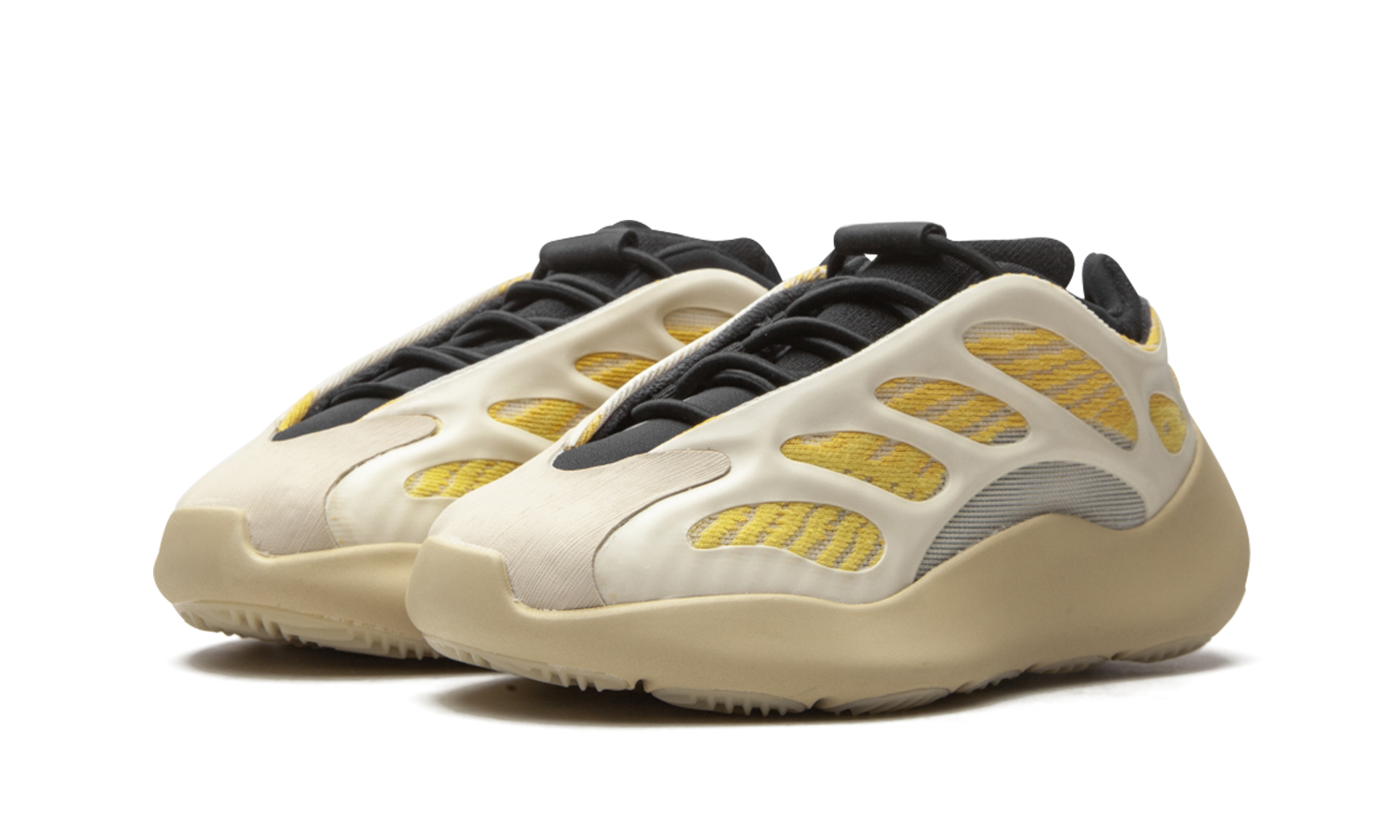 Yeezy 700 V3 "Safflower"