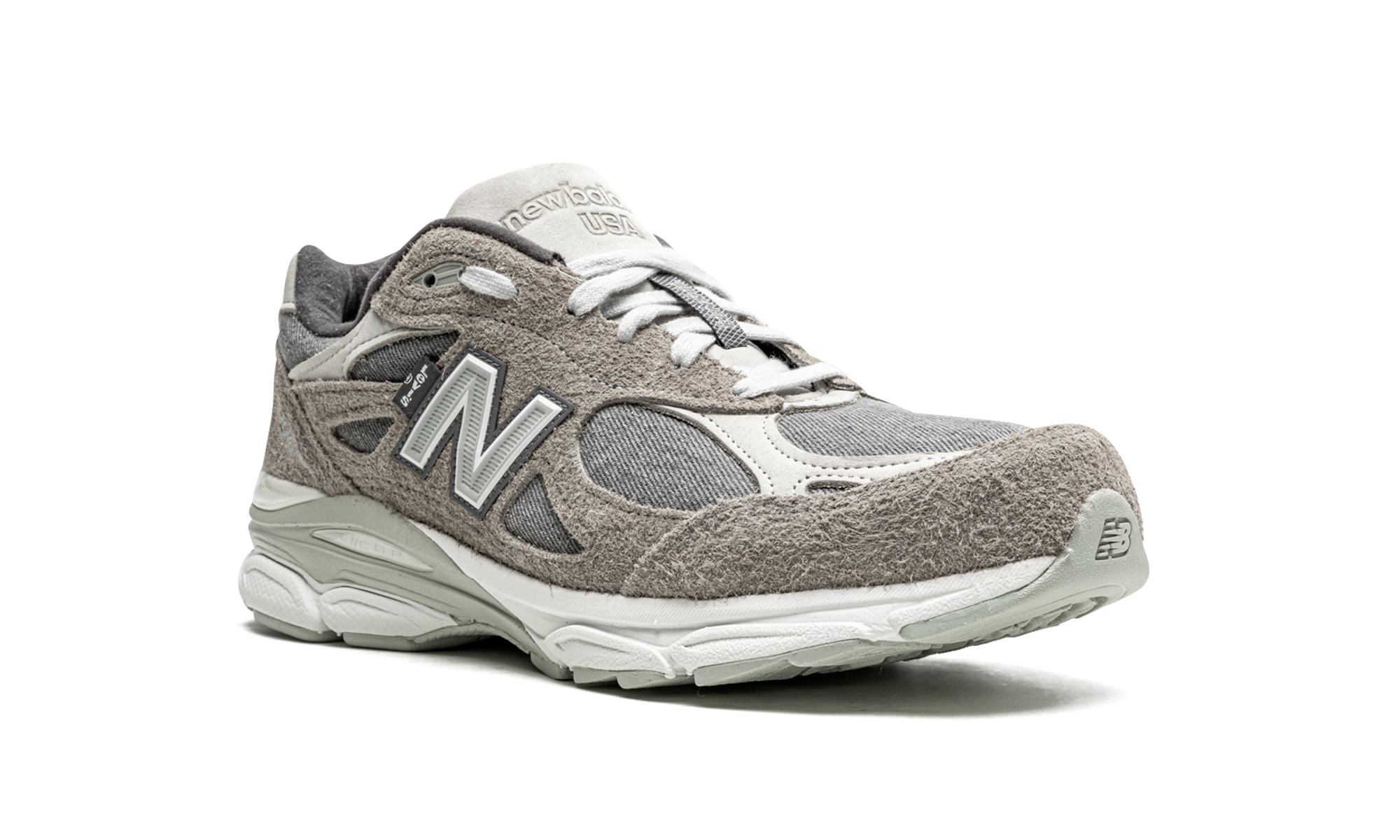 990V3 "Levi's - Elephant Skin"