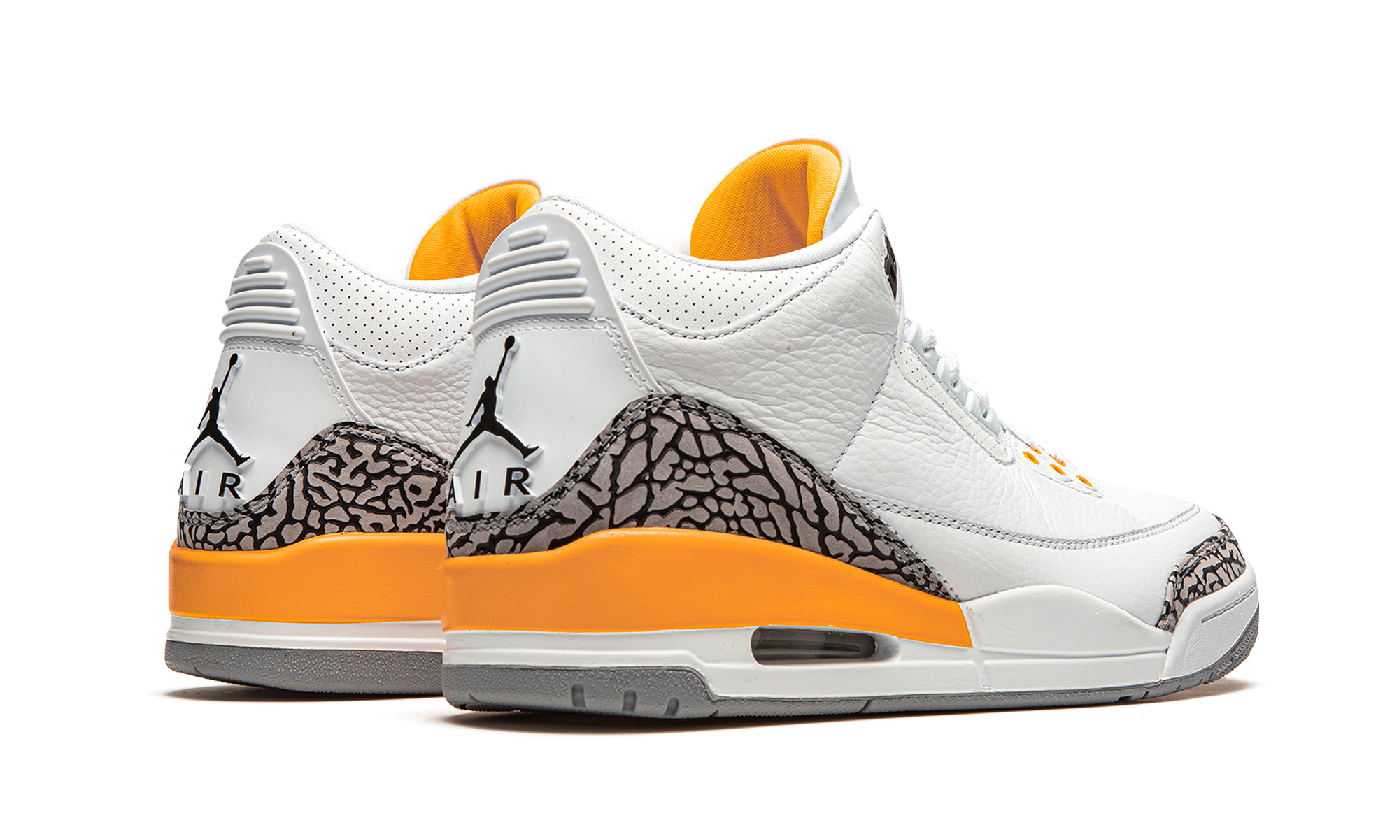 AIR JORDAN 3 RETRO MUJER “Naranja Láser”