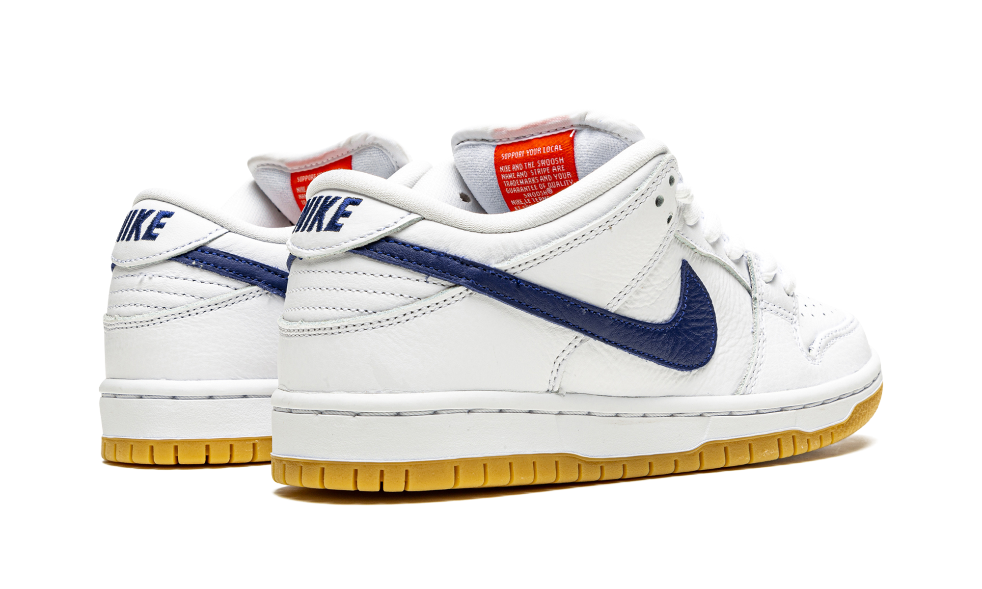 SB Dunk Low Pro Iso "Etiqueta Naranja - Blanco/Azul Marino"