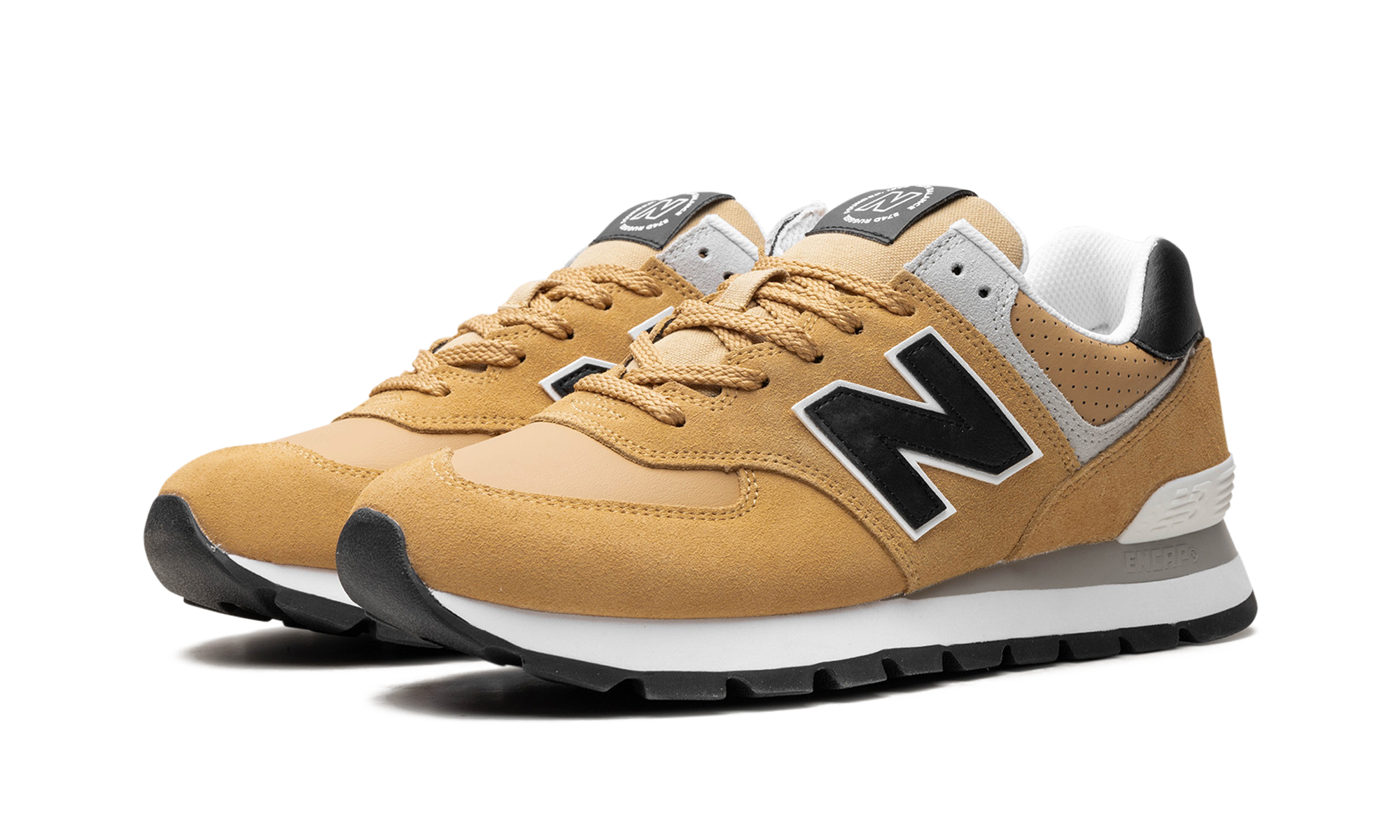 574 Rugged "Beige / Black"