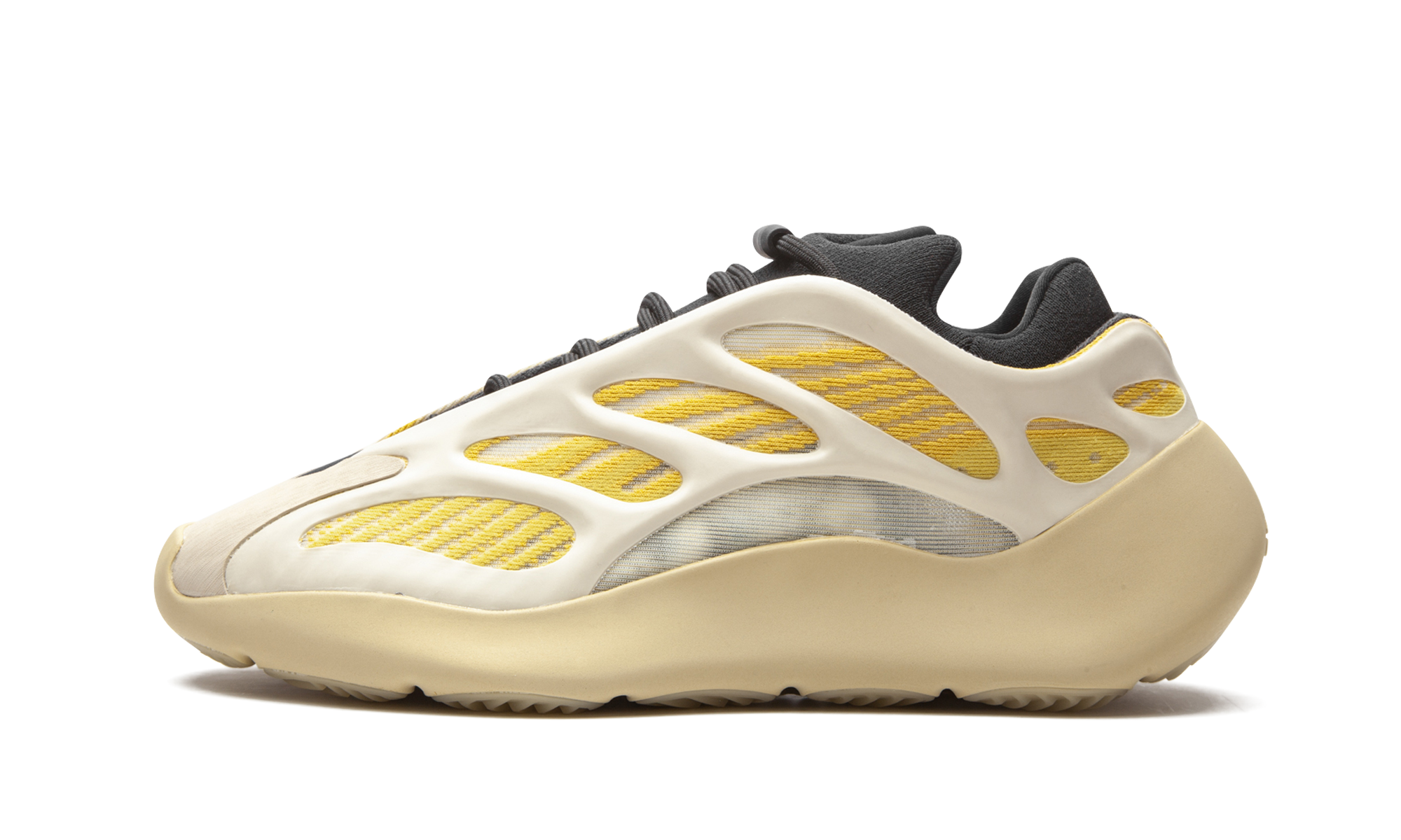 Yeezy 700 V3 "Safflower"