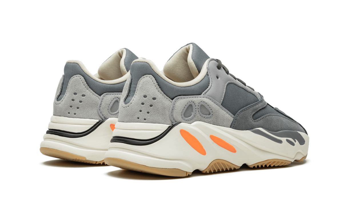 Yeezy Boost 700 "Magnet"
