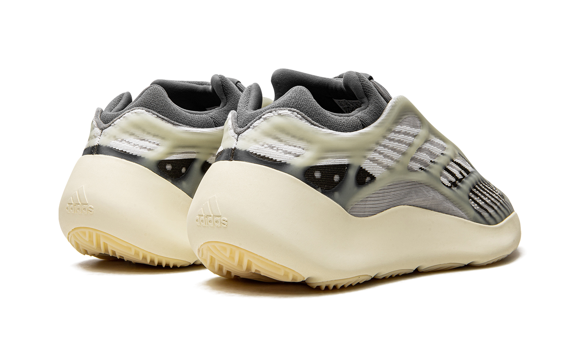 Yeezy 700 V3 "Fade Salt"