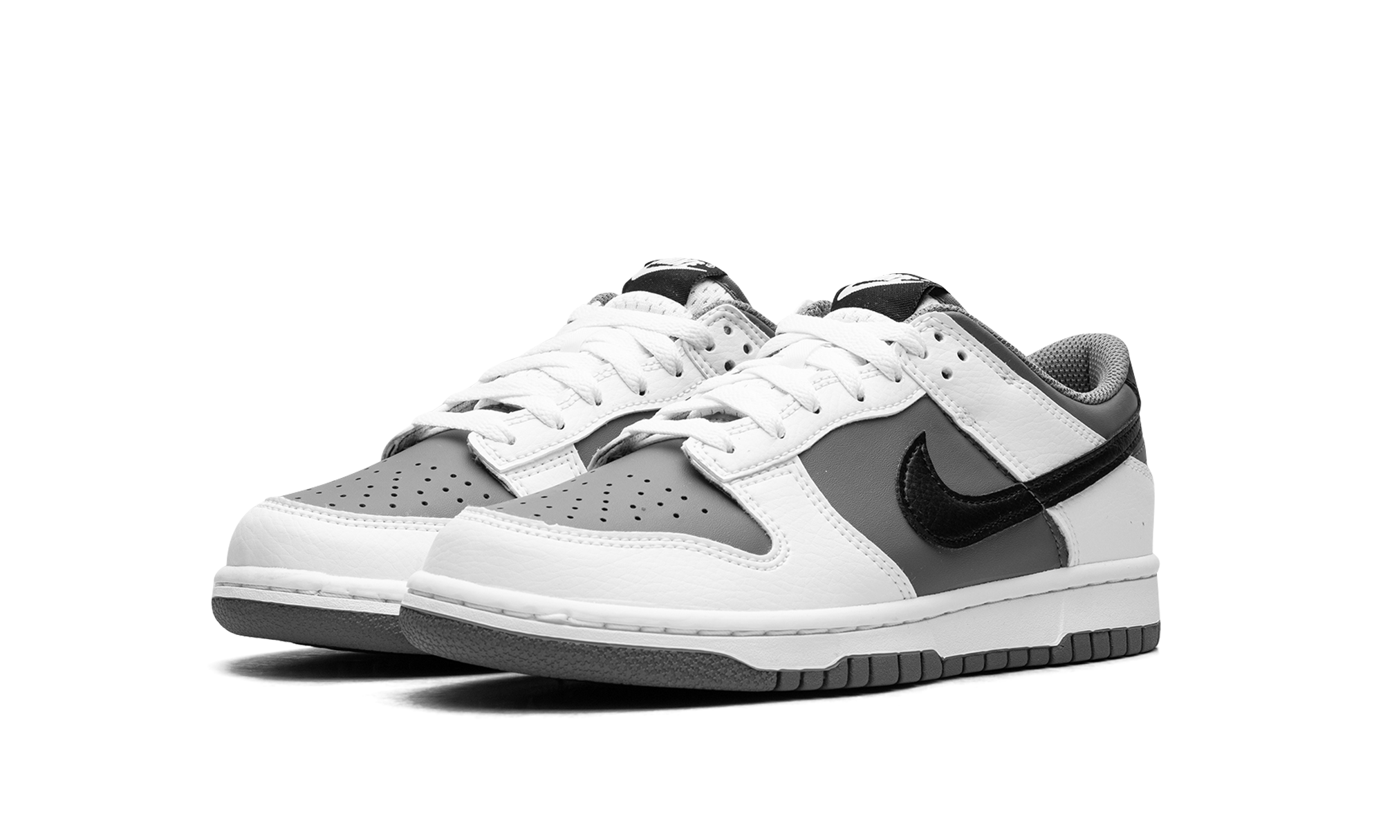 Dunk Low GS "White Black Smoke Grey"