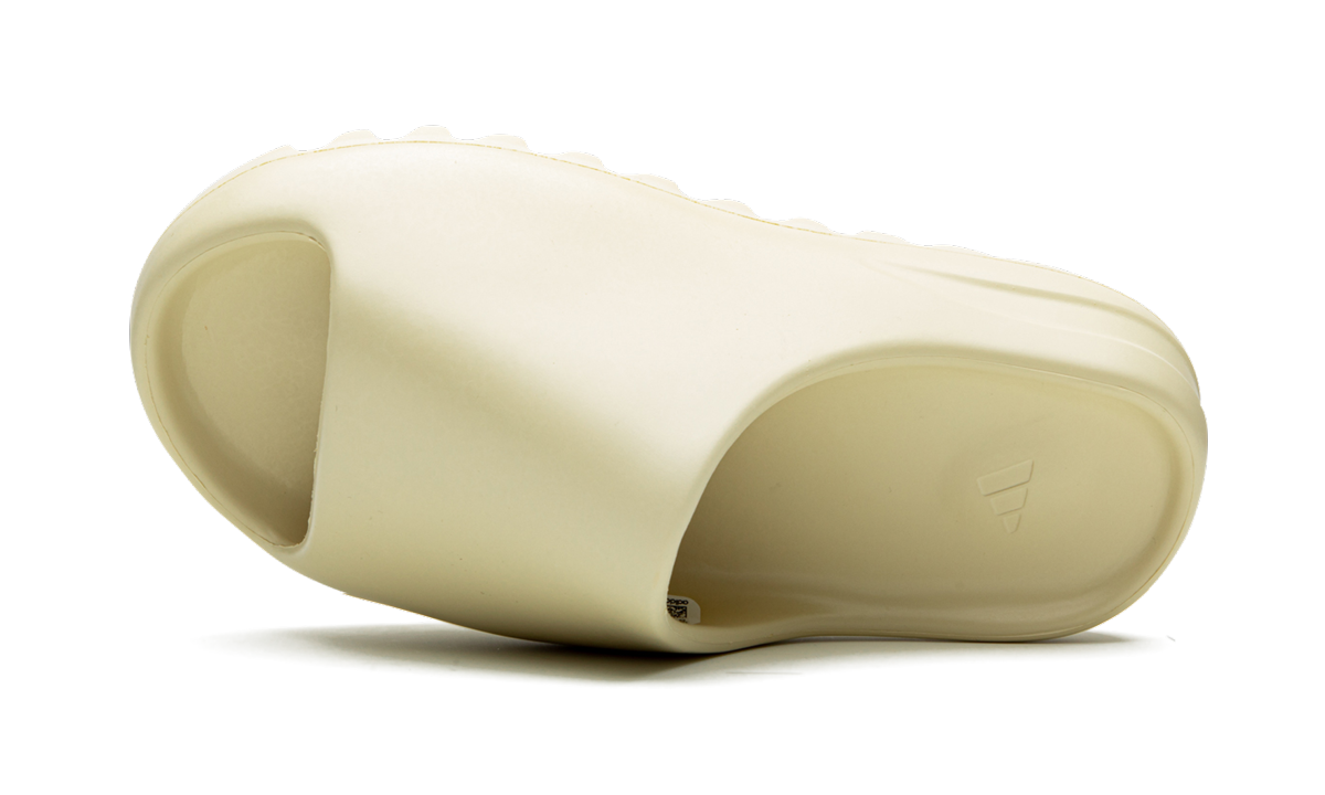 Yeezy Slide "Bone"