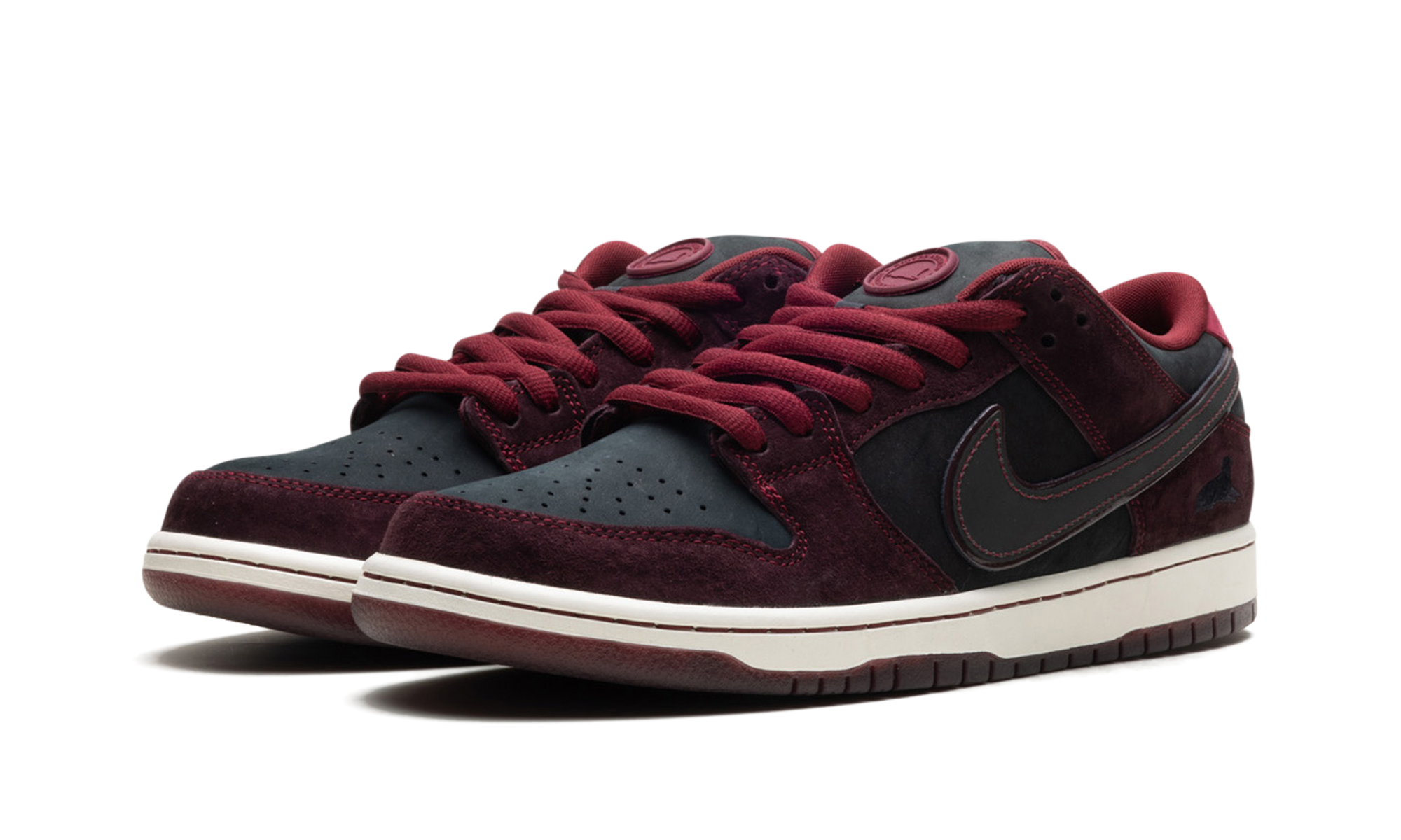 SB Dunk Low "Riot Skateshop"