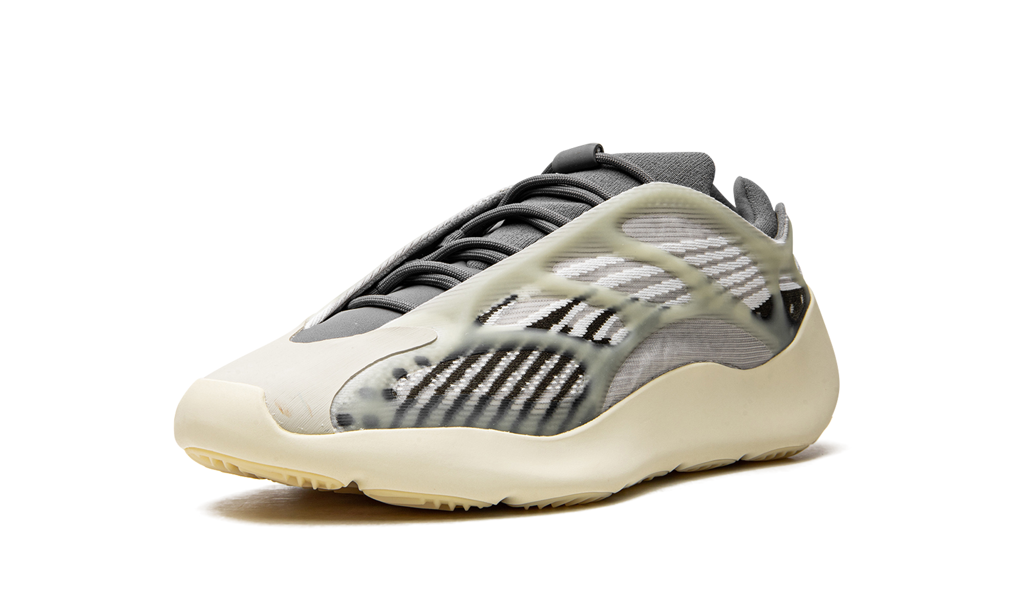 Yeezy 700 V3 "Fade Salt"