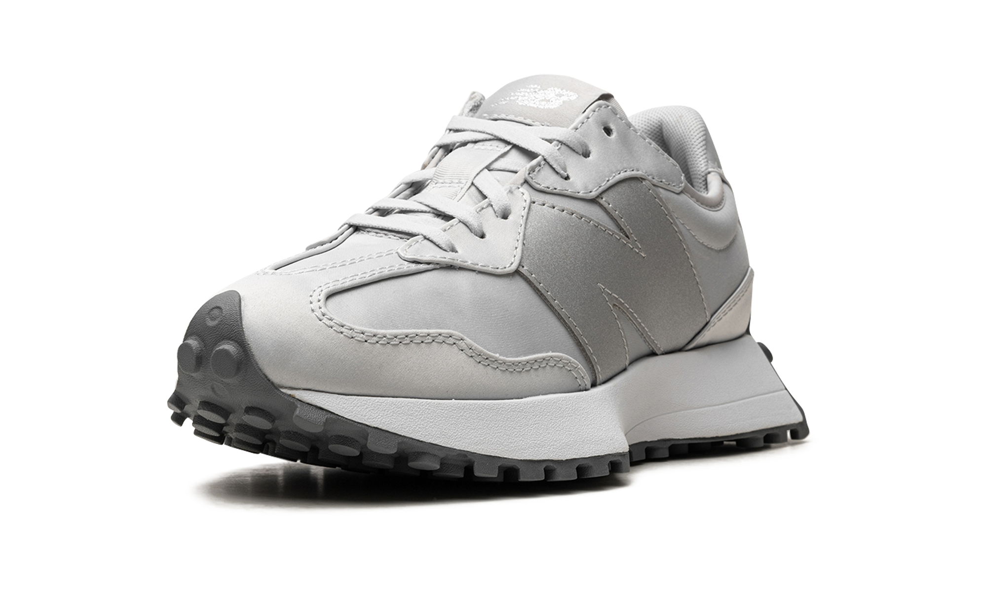 327 WMNS "Light Aluminum Gunmetal"