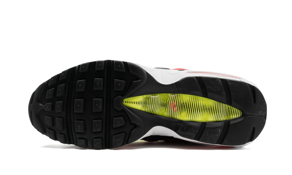 Air Max 95 SE "SOLAR RED"