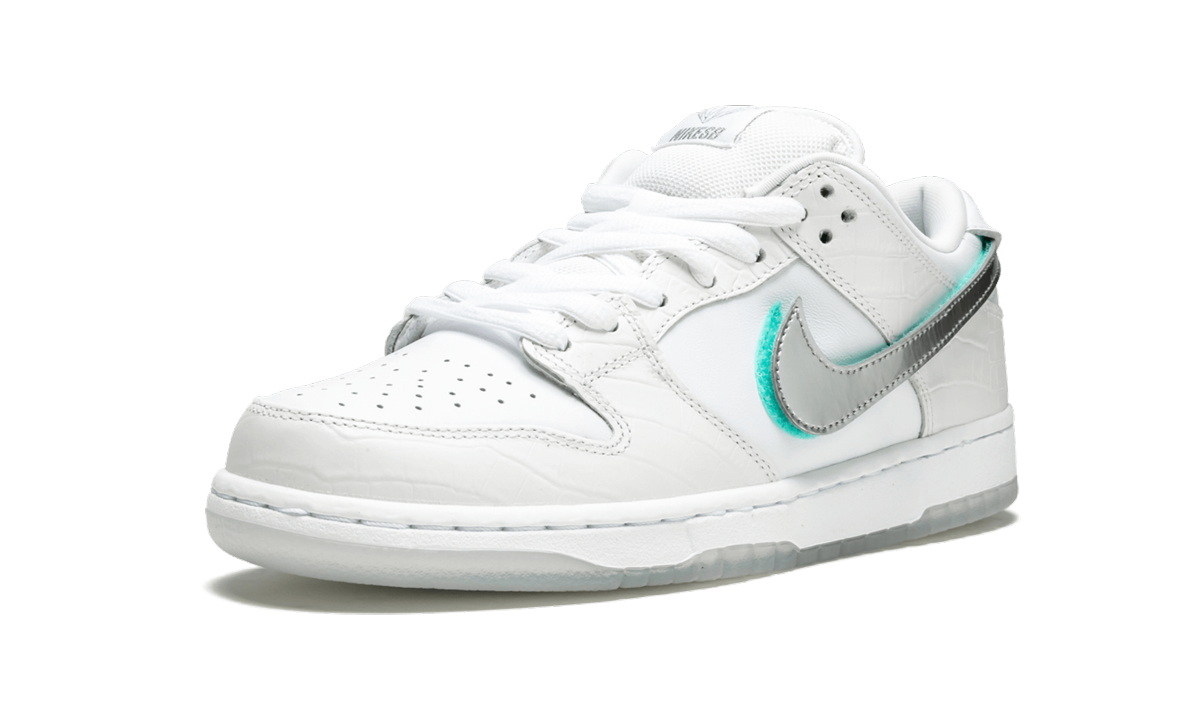 SB Dunk Low Pro OG QS "Blanco Diamante"