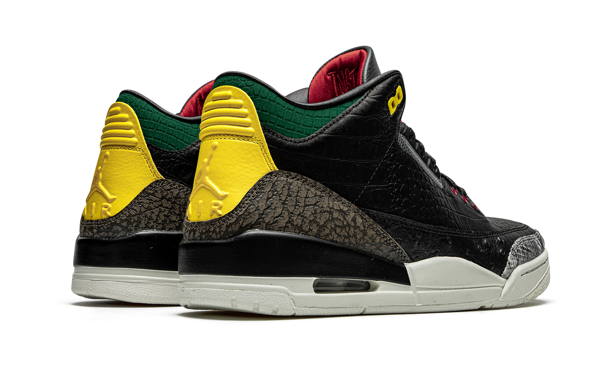 Air Jordan 3 SE «Instinto Animal 2.0»