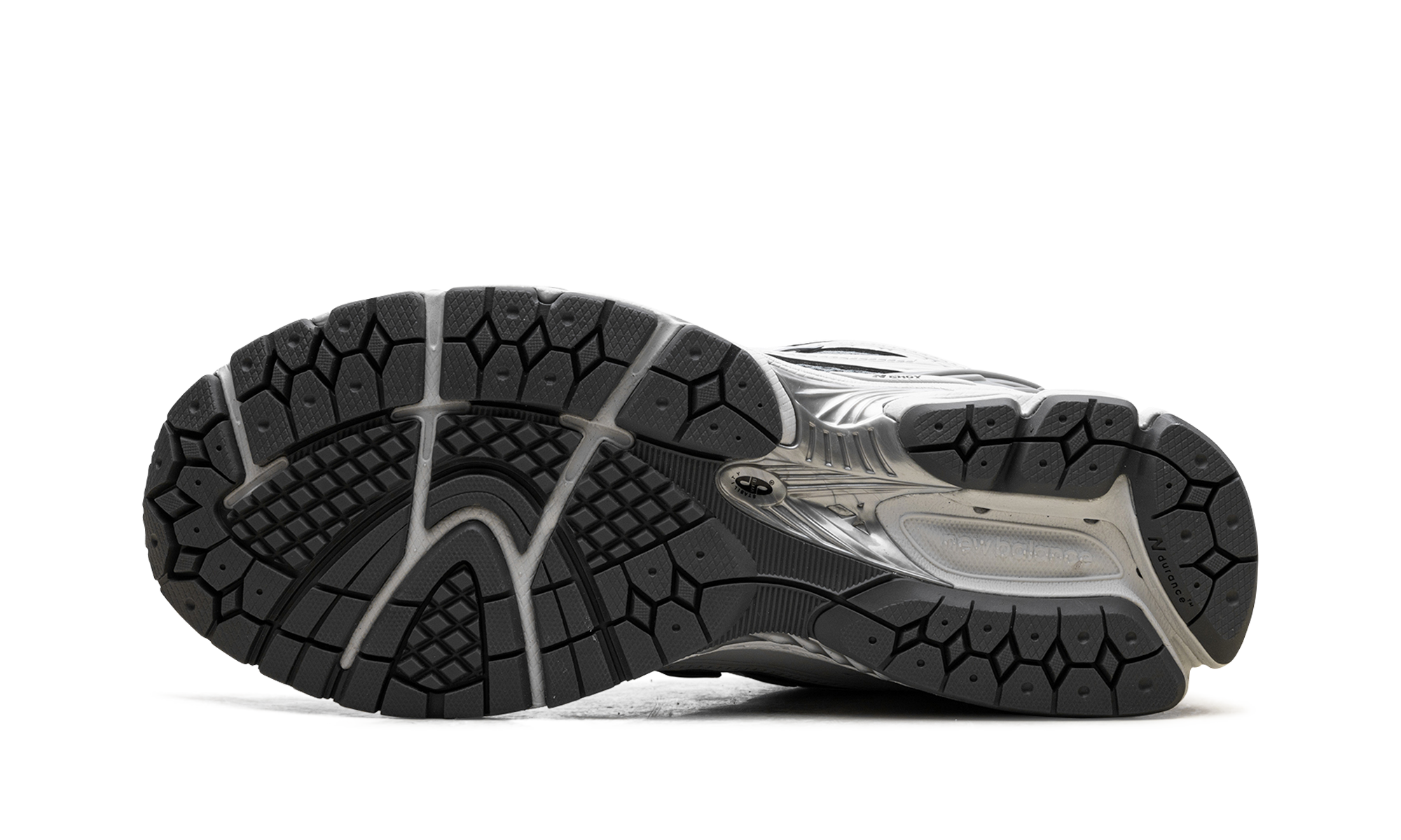 1906R "Grey Matter Slate Grey Silver"