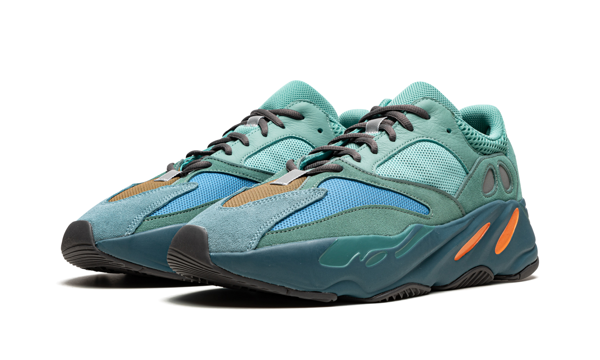 Yeezy Boost 700 "Faded Azure"