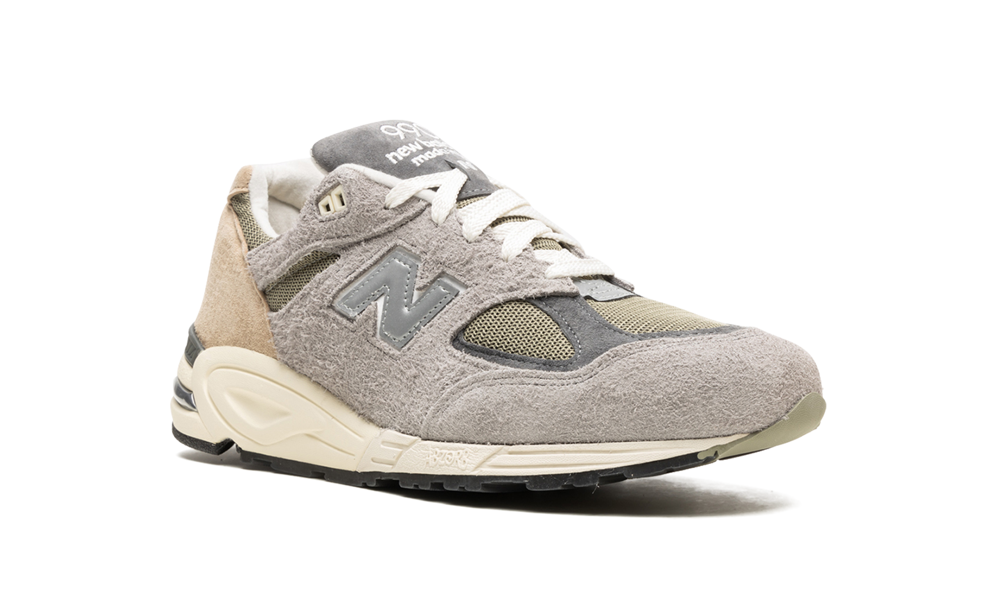 990 V2 "Made In USA - Teddy Santis"