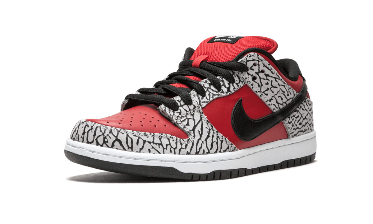 SB Dunk Low Premium "Supreme - Cemento Rojo"