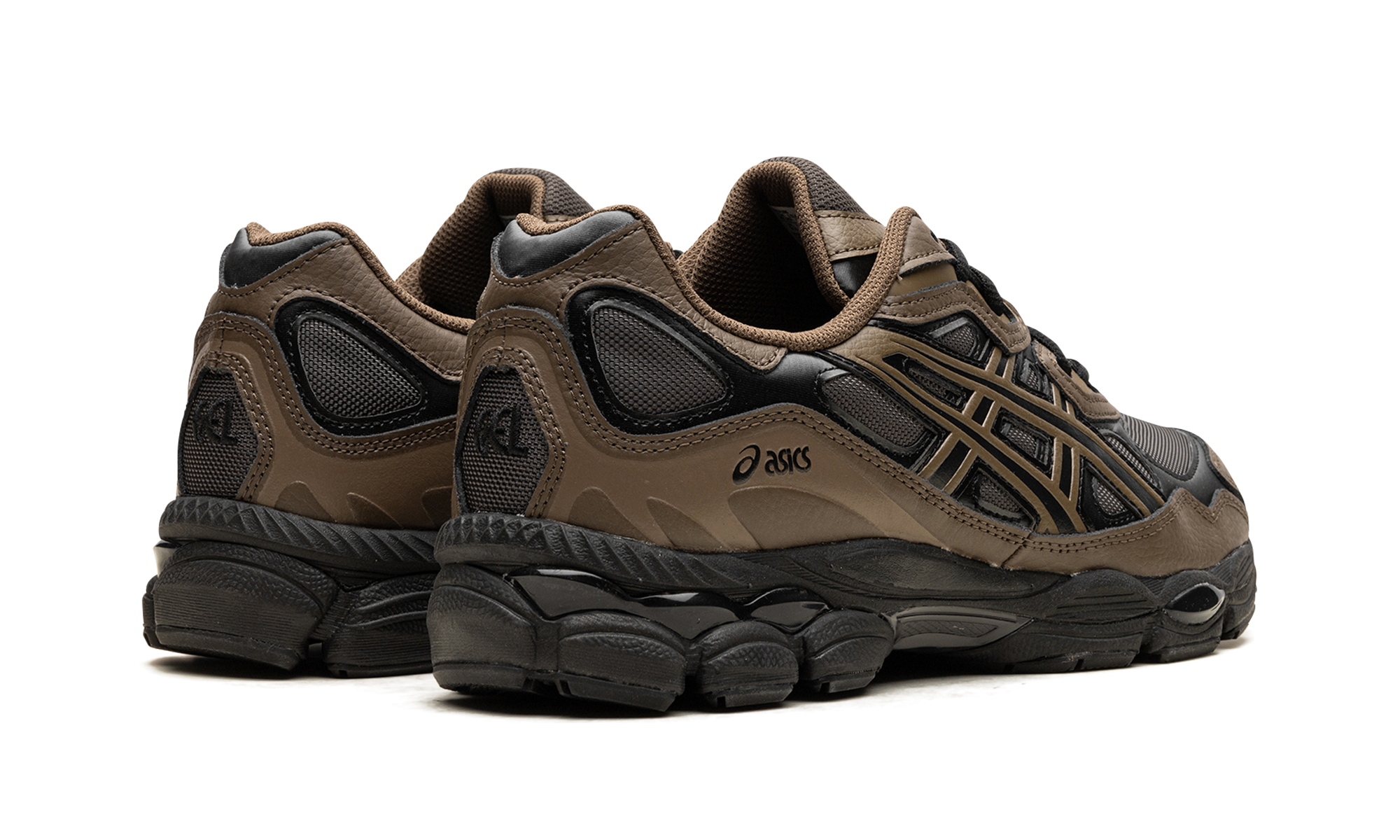Gel NYC "Dark Sepia Clay Canyon"