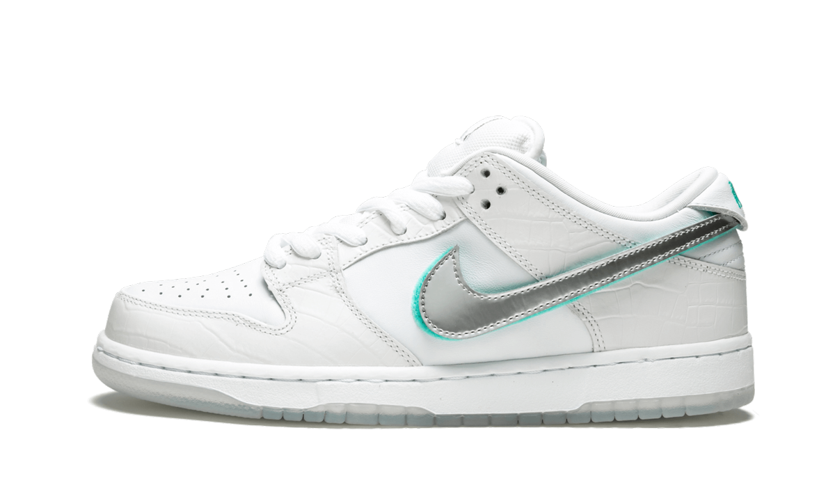 SB Dunk Low Pro OG QS "Blanco Diamante"