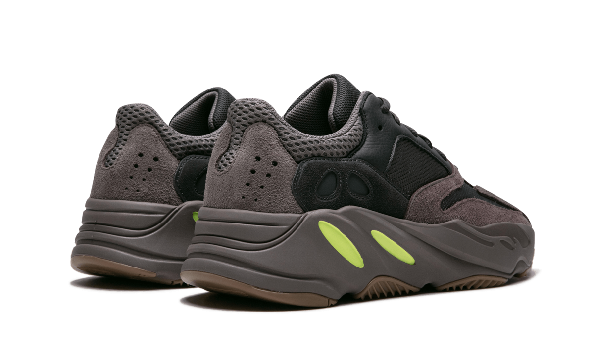 Yeezy Boost 700 "Mauve"