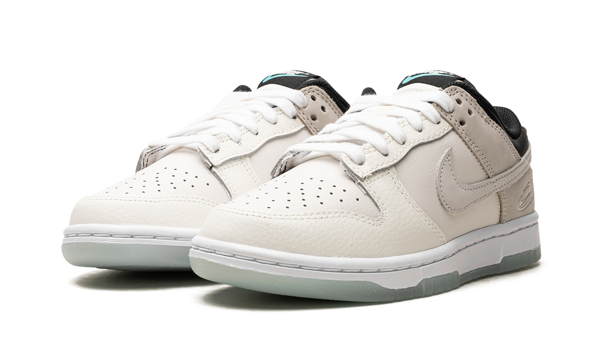 DUNK LOW WMNS "Supersonic"