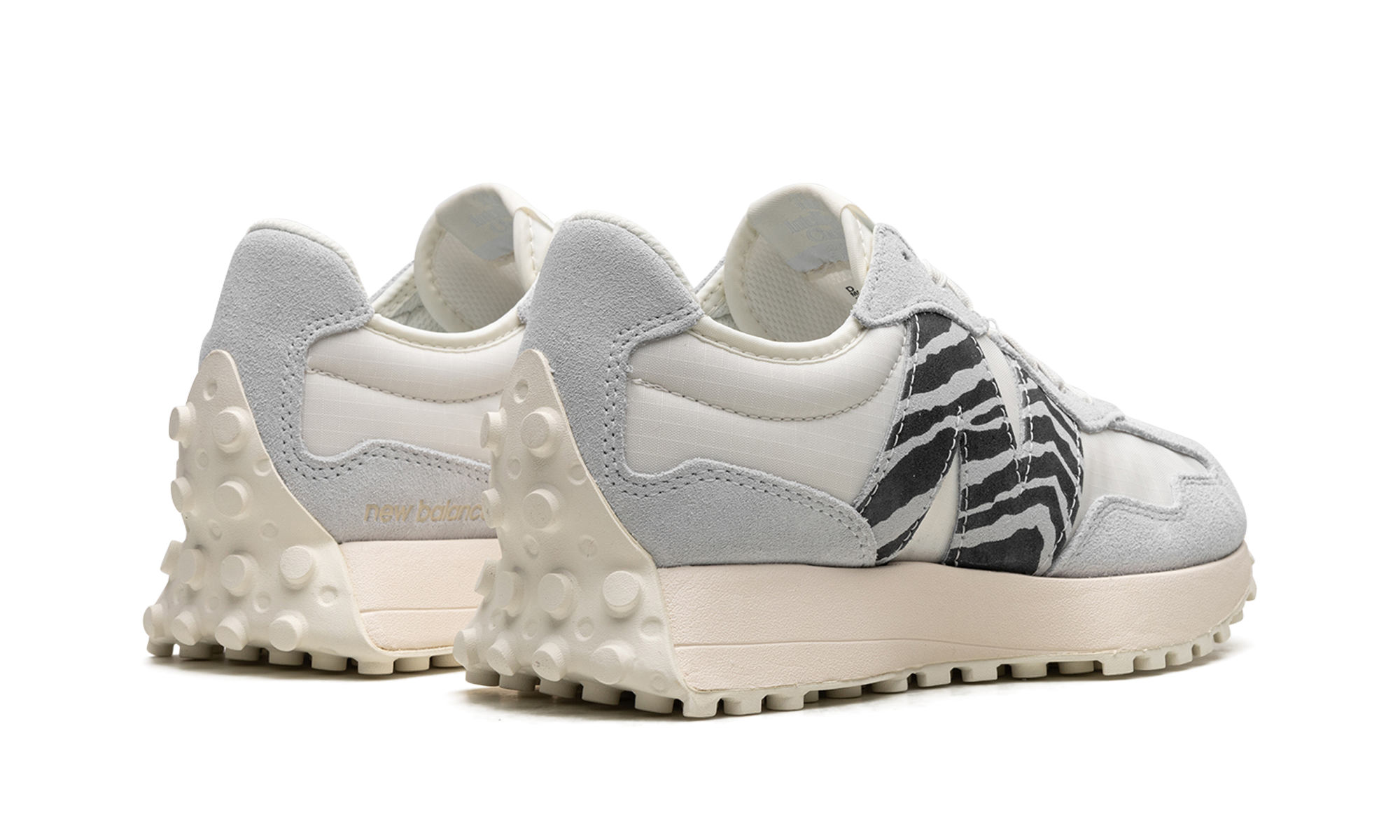 327 "Zebra Pastel Blue"