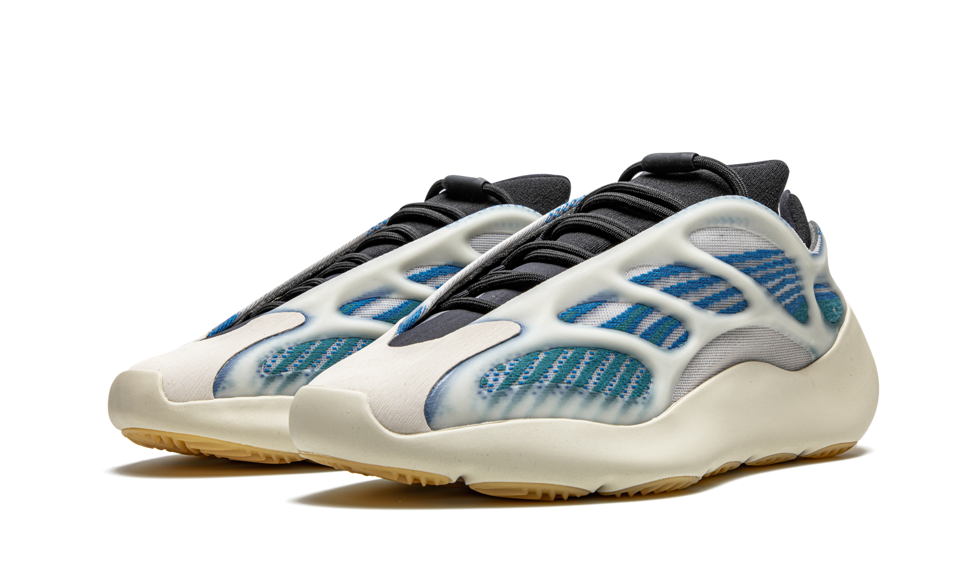 Yeezy 700 V3 "Kyanite"