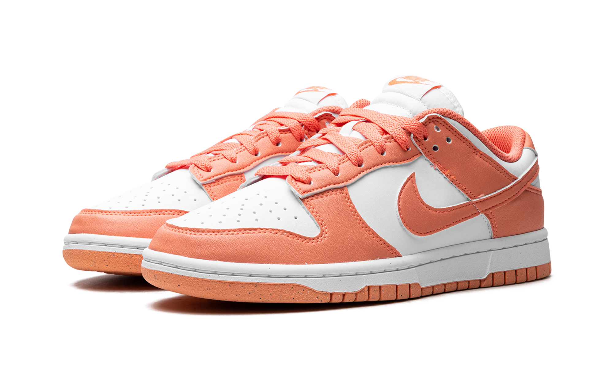 Dunk Low WMNS "Light Wild Mango"