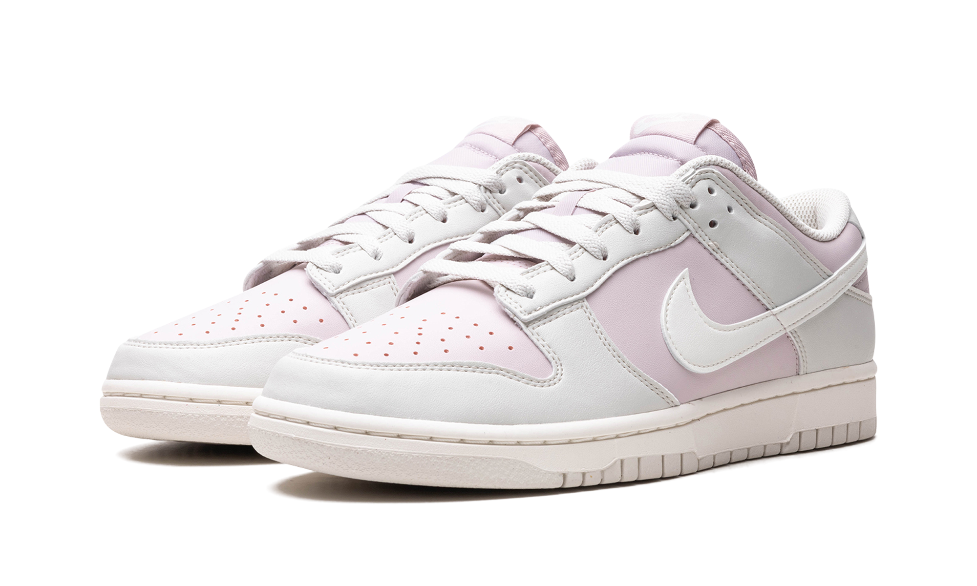 DUNK LOW WMNS "Platinum Violet"