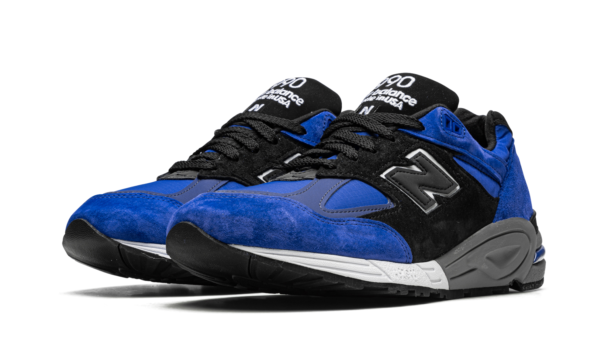 990v2 "Blue/Black"